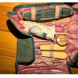 Vtg 40s Cutex Manicure Travel Set Green Suede Roll Antique Vanity Kit Nail White